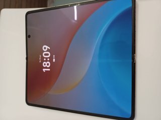 HONOR MAGIC V5