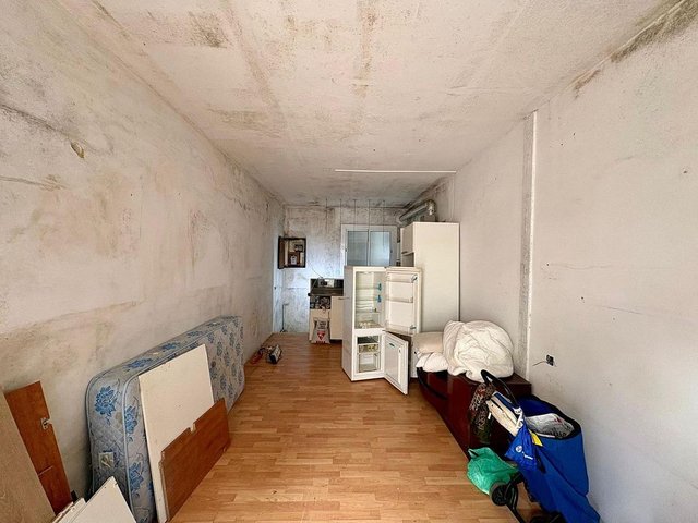 Local comercial en venta en Can Baró en Barcelona - Imagen 2