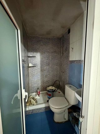 Local comercial en venta en Can Baró en Barcelona - Imagen 33