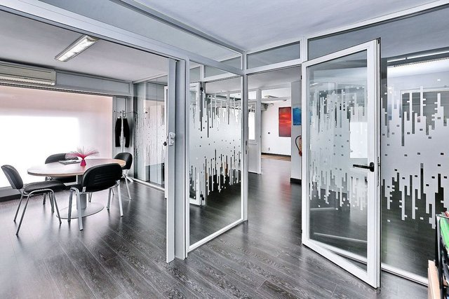 Local comercial en venta en La Guineueta en Barcelona - Imagen 2