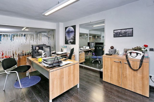 Local comercial en venta en La Guineueta en Barcelona - Imagen 4