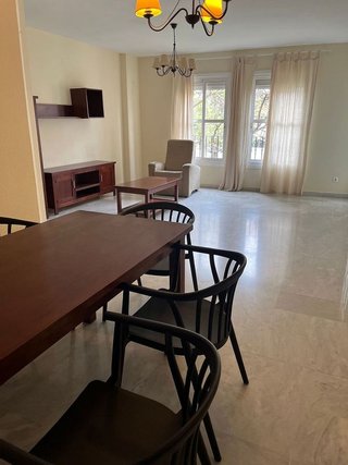 Piso en alquiler en Teatinos en Málaga