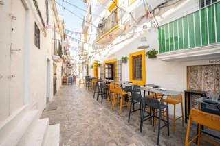 Local comercial en venta en Dalt de la Vila - La Marina en Ibiza/Eivissa
