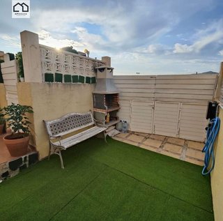 Casa adosada en venta en Monforte del Cid