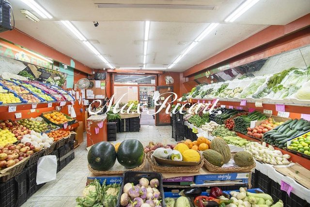 Local comercial en venta en El Raval en Barcelona - Imagen 7