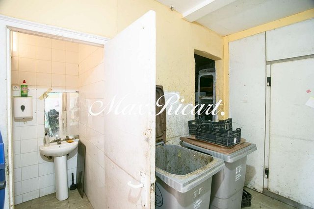 Local comercial en venta en El Raval en Barcelona - Imagen 13