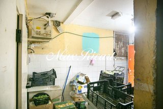 Local comercial en venta en El Raval en Barcelona - Imagen 35