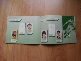 ÁLBUM CARICATURAS DE FUTBOLISTAS FAMOSOS BOLLYCAO