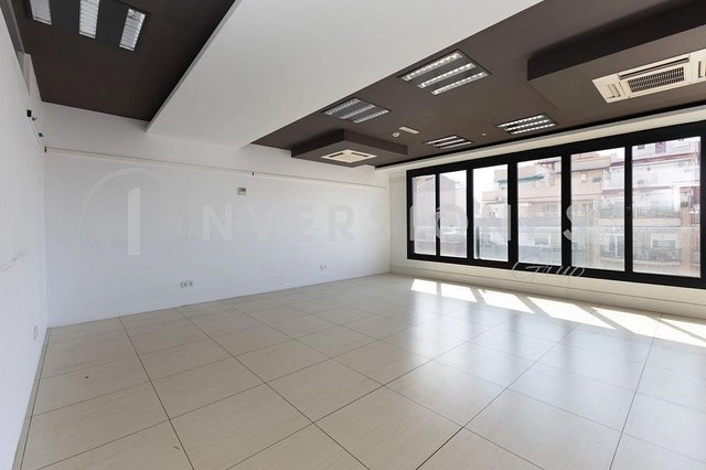 Oficina en alquiler en La Maternitat i Sant Ramon en Barcelona - Imagen 2