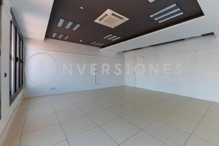Oficina en alquiler en La Maternitat i Sant Ramon en Barcelona - Imagen 28