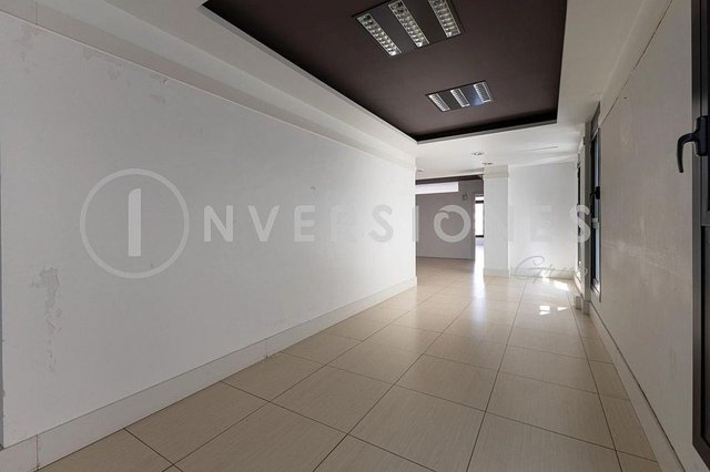 Oficina en alquiler en La Maternitat i Sant Ramon en Barcelona - Imagen 14