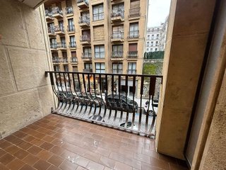 Piso en alquiler en Gros en San Sebastián-Donostia