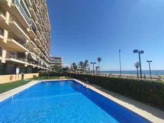 Piso en alquiler en Playa de los Boliches en Fuengirola