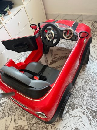 Cochecito infantil Mini Cooper rojo