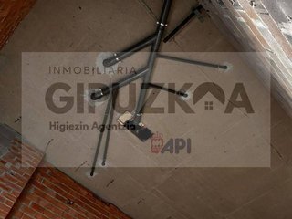 Local comercial en alquiler en Centro en San Sebastián-Donostia