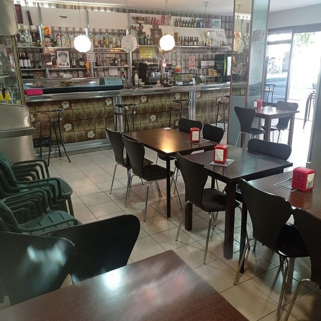 Bar en venta en La Guineueta en Barcelona