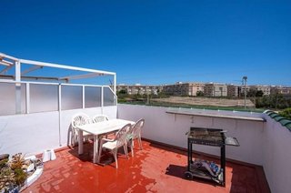 Casa adosada en alquiler en La Siesta - El Salado - Torreta en Torrevieja