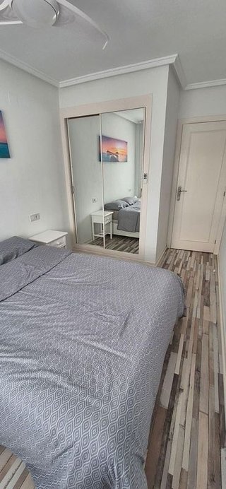Casa adosada en alquiler en La Siesta - El Salado - Torreta en Torrevieja