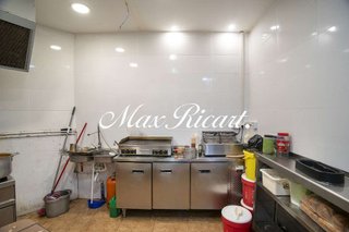 Local comercial en venta en El Raval en Barcelona - Imagen 30