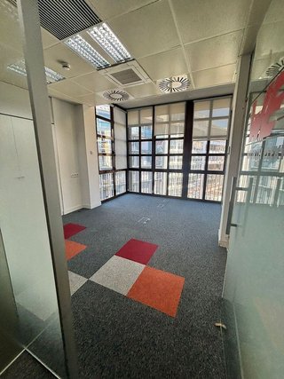 Oficina en alquiler en La Dreta de l'Eixample en Barcelona - Imagen 28