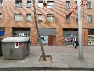 Local comercial en alquiler en El Turó de la Peira en Barcelona - Imagen 9