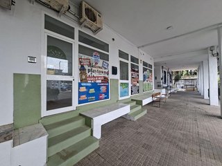 Local comercial en alquiler en Núcleo Urbano en Chiclana de la Frontera