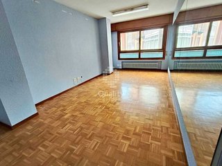 Oficina en alquiler en Plaza España - Villa Pilar - Reyes Católicos - Vadillos en Burgos
