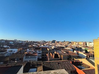 Ático en alquiler en Delicias en Zaragoza