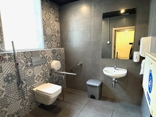 Local comercial en alquiler en Arapiles en Madrid - Imagen 19