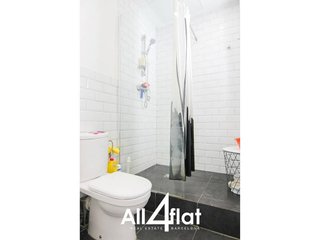 Piso en venta en El Poble Sec - Parc de Montjuïc en Barcelona - Imagen 37