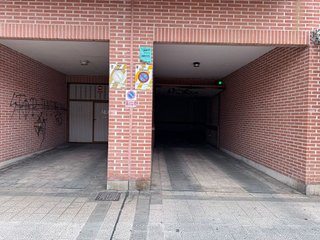 Garaje en venta en Campo de la Juventud en Palencia