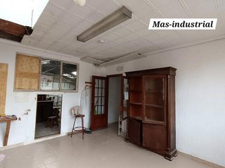 Nave industrial en venta en Ciutat Fallera en Valencia - Imagen 10