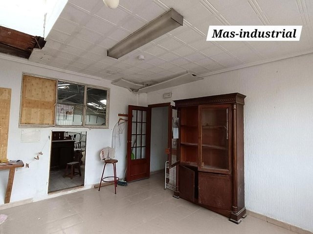 Nave industrial en venta en Ciutat Fallera en Valencia - Imagen 5