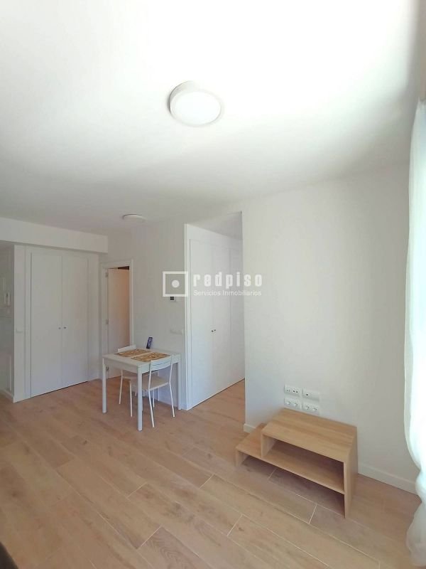 Piso en alquiler en Valdeacederas en Madrid - Imagen 6