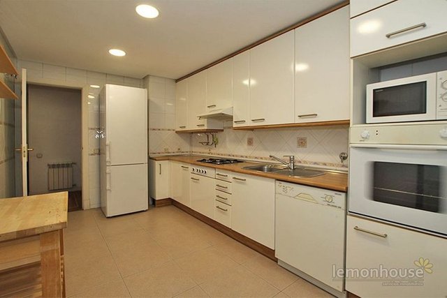 Piso en alquiler en Mirasierra en Madrid - Imagen 4