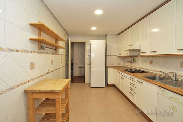 Piso en alquiler en Mirasierra en Madrid - Imagen 6