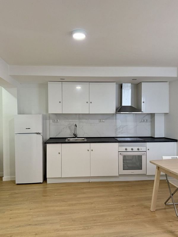 Local comercial en alquiler en El Carmel en Barcelona
