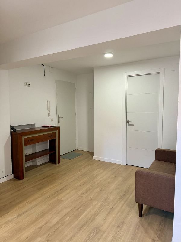 Local comercial en alquiler en El Carmel en Barcelona - Imagen 3