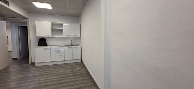 Oficina en alquiler en Les Corts en Barcelona - Imagen 14