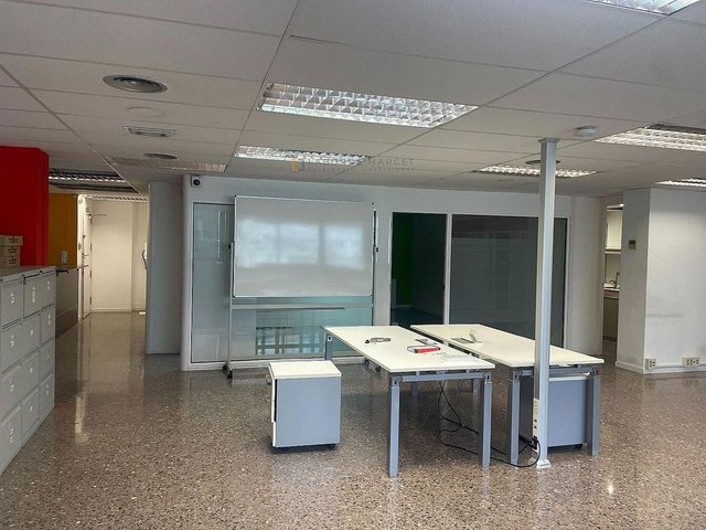 Oficina en alquiler en La Dreta de l'Eixample en Barcelona - Imagen 6