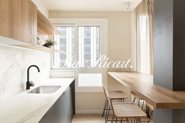 Piso en venta en Les Corts en Barcelona - Imagen 12
