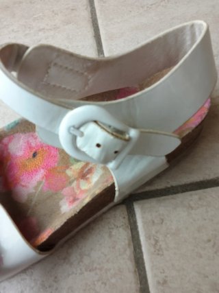 Sandali bimba Fiorucci taglia 33
