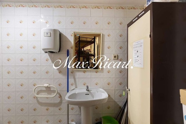 Local comercial en venta en Sants-Badal en Barcelona - Imagen 19