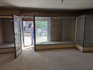 Local comercial en venta en Sant Ildefons en Cornellà de Llobregat