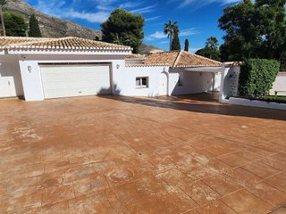 Chalet en alquiler en Benalmádena pueblo en Benalmádena