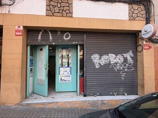 Local comercial en venta en La Prosperitat en Barcelona - Imagen 19