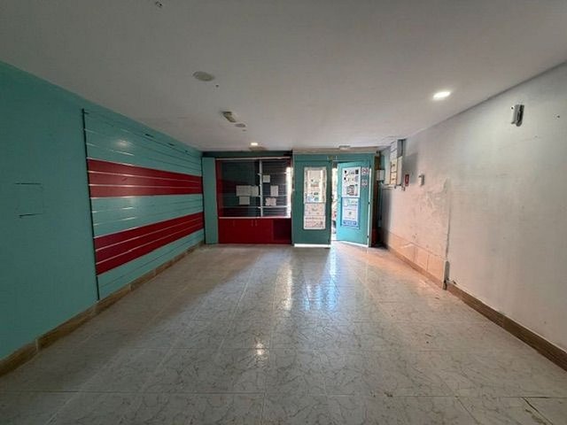 Local comercial en venta en La Prosperitat en Barcelona - Imagen 7