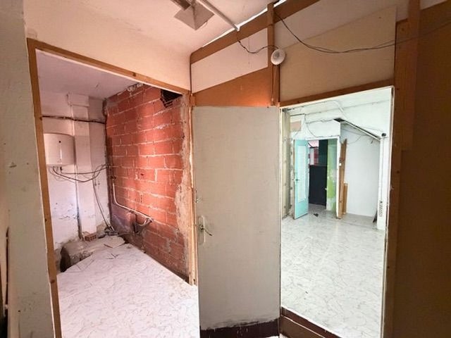 Local comercial en venta en La Prosperitat en Barcelona - Imagen 14
