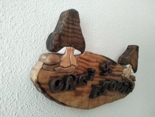 Letrero de madera Ongi Etorri.