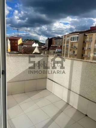 Piso en alquiler en Centro en Ourense